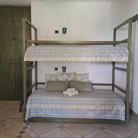 بيت للعطل Sa Domixedda